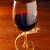 verre-de-vin-et-traces-de-repas